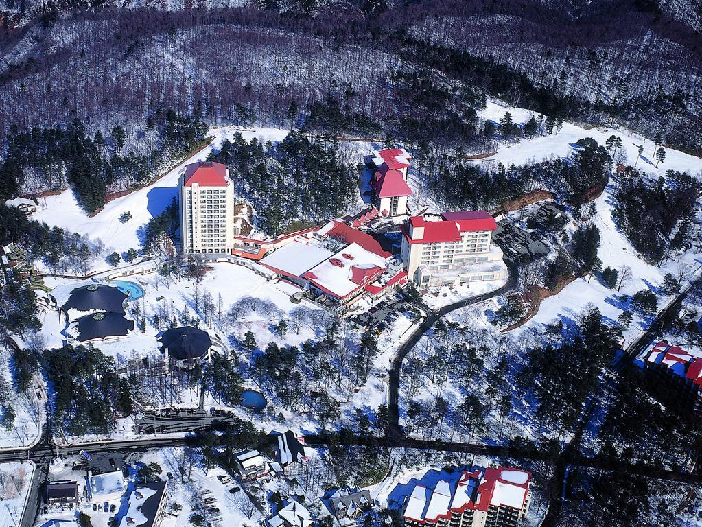 Kusatsu Onsen Hotel Village מראה חיצוני תמונה